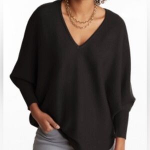 Sofia Cashmere Elegant Black V-Neck Sweater